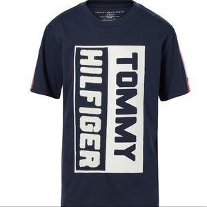 Tommy Hilfiger NWT boys Shirt